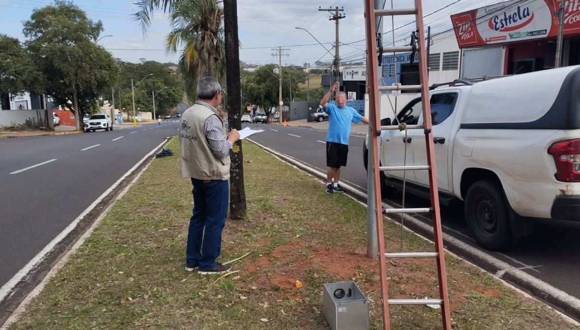 Em Votuporanga, Ipem-SP verifica radares na rua Onofre de Paula
